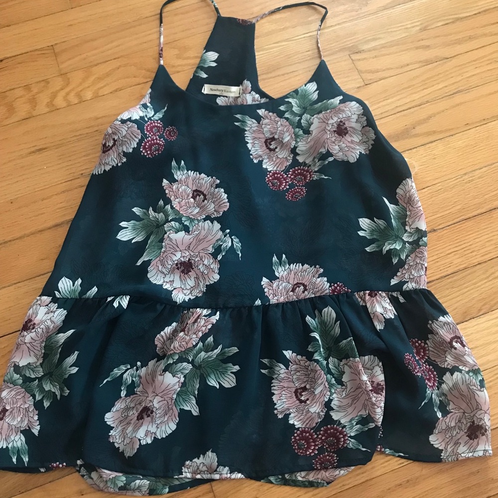 Newbury Custom Floral Top NWT Medium - Picture 2 of 2
